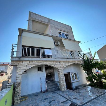 Apartmani Lamani بيبينيا المظهر الخارجي الصورة