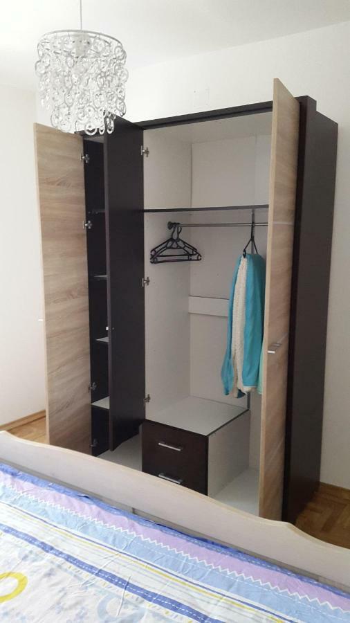 Apartmani Lamani بيبينيا المظهر الخارجي الصورة