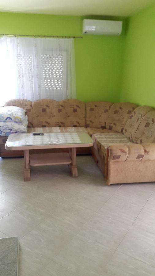 Apartmani Lamani بيبينيا المظهر الخارجي الصورة